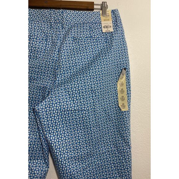 NWT Blue White Geometric Print Stretch Capri Pants Size 14 St. John Bay Casual - Picture 4 of 8